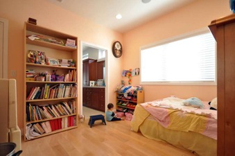 Enlarge photo 33