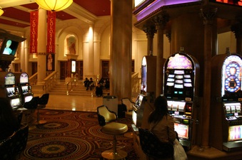 Enlarge photo 21