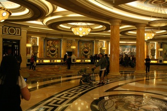 Enlarge photo 19