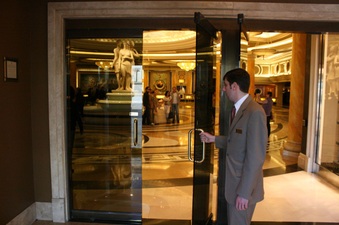 Enlarge photo 46