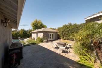 Enlarge photo 56