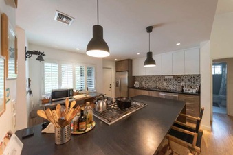 Enlarge photo 24