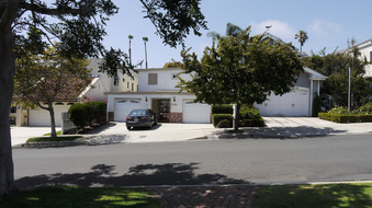 Enlarge photo 13