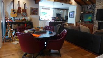 Enlarge photo 21