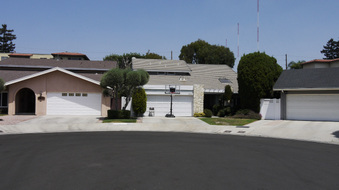 Enlarge photo 1