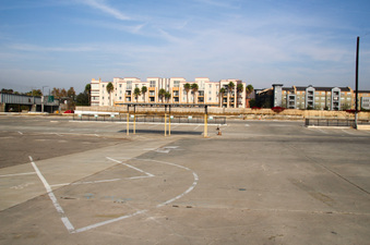 Enlarge photo 21
