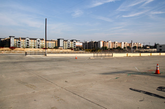 Enlarge photo 19