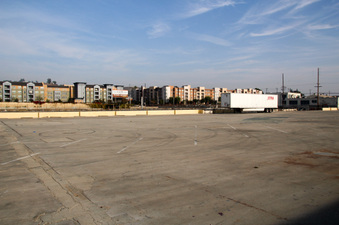 Enlarge photo 16