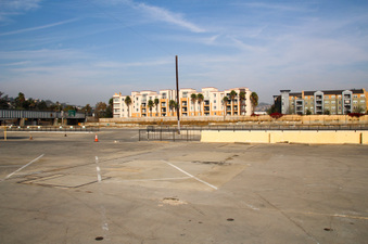 Enlarge photo 12