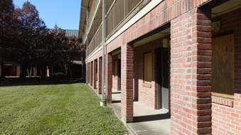 Enlarge photo 32
