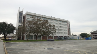 Enlarge photo 16