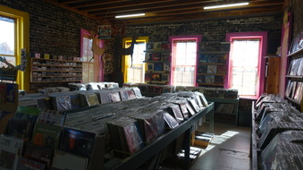 Enlarge photo 13