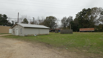 Enlarge photo 38