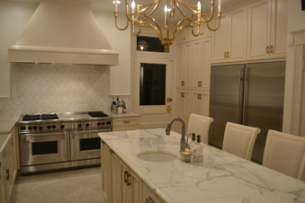 Enlarge photo 19