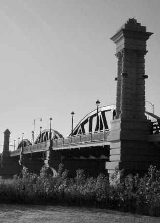 Enlarge photo 2