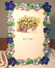 JEWELED PICTURE FRAMES