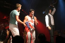 Enlarge photo 232