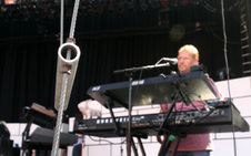 Enlarge photo 325