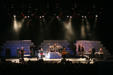 Enlarge photo 380