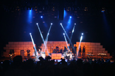 Enlarge photo 402