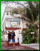 Enlarge photo 1