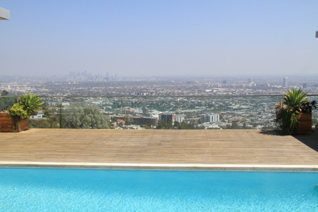 1476 Blue Jay Way