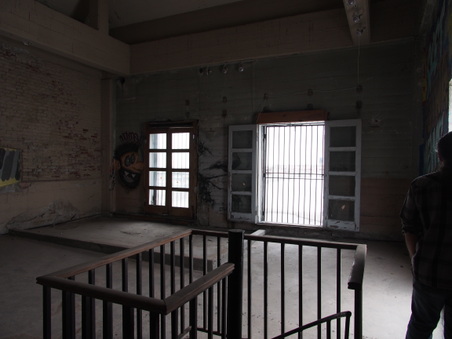 Enlarge photo 49