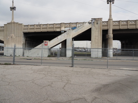 Enlarge photo 10