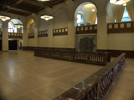 Enlarge photo 23
