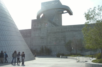 Enlarge photo 8