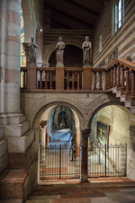 Enlarge photo 48