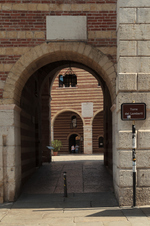 Enlarge photo 19