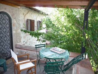 Enlarge photo 16