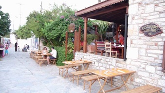 Enlarge photo 54