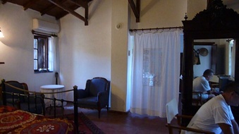 Enlarge photo 123