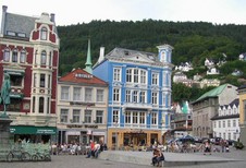 Enlarge photo 13