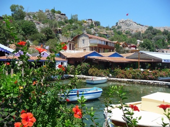 Enlarge photo 33