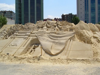 Enlarge photo 18