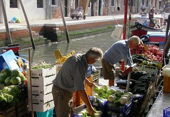 Enlarge photo 27