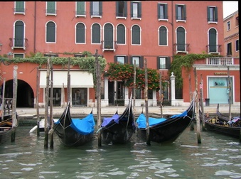 Enlarge photo 38