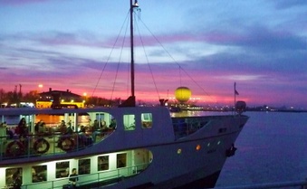 Enlarge photo 15