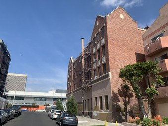 Enlarge photo 4