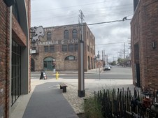 Enlarge photo 14