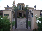 14114 Chandler Blvd
