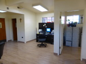 Enlarge photo 13
