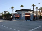 Hooters