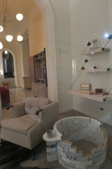 Enlarge photo 2