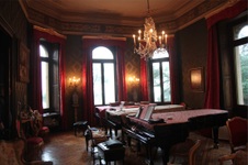 Enlarge photo 24