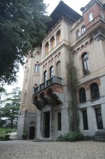 Enlarge photo 97