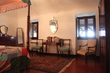 Enlarge photo 83